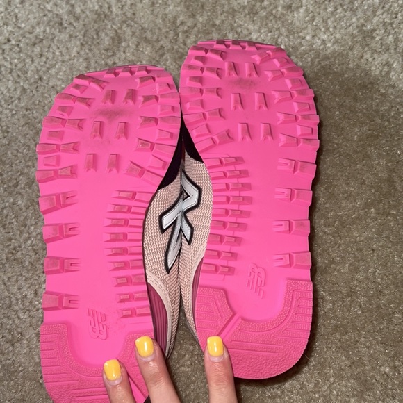 NEW BALANCE SNEAKERS - Picture 3 of 5